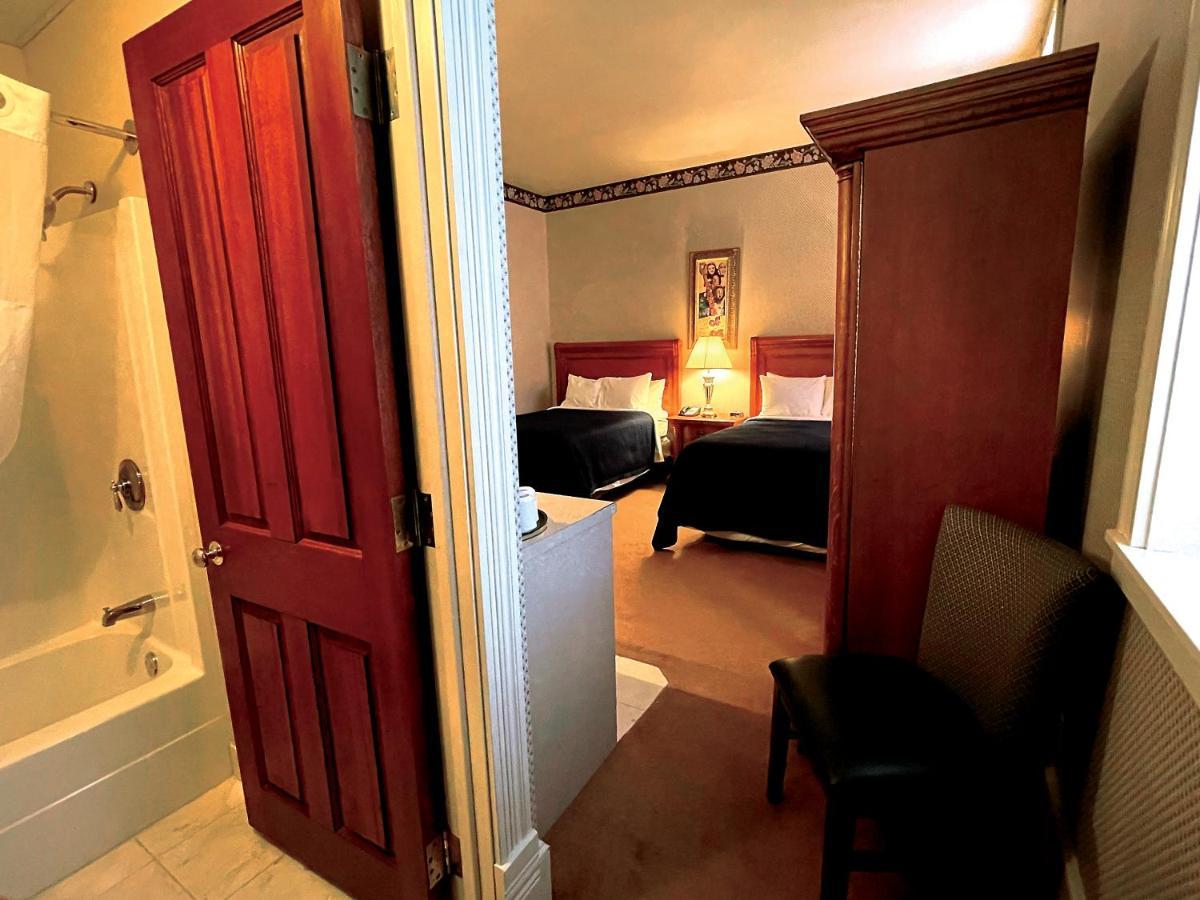 Celebrity Hotel Deadwood Esterno foto
