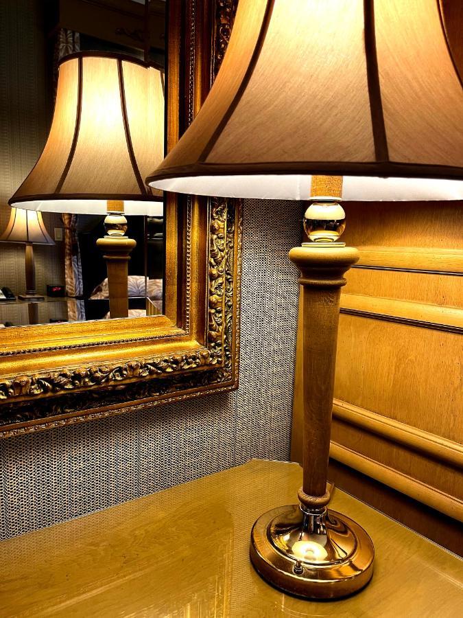 Celebrity Hotel Deadwood Esterno foto