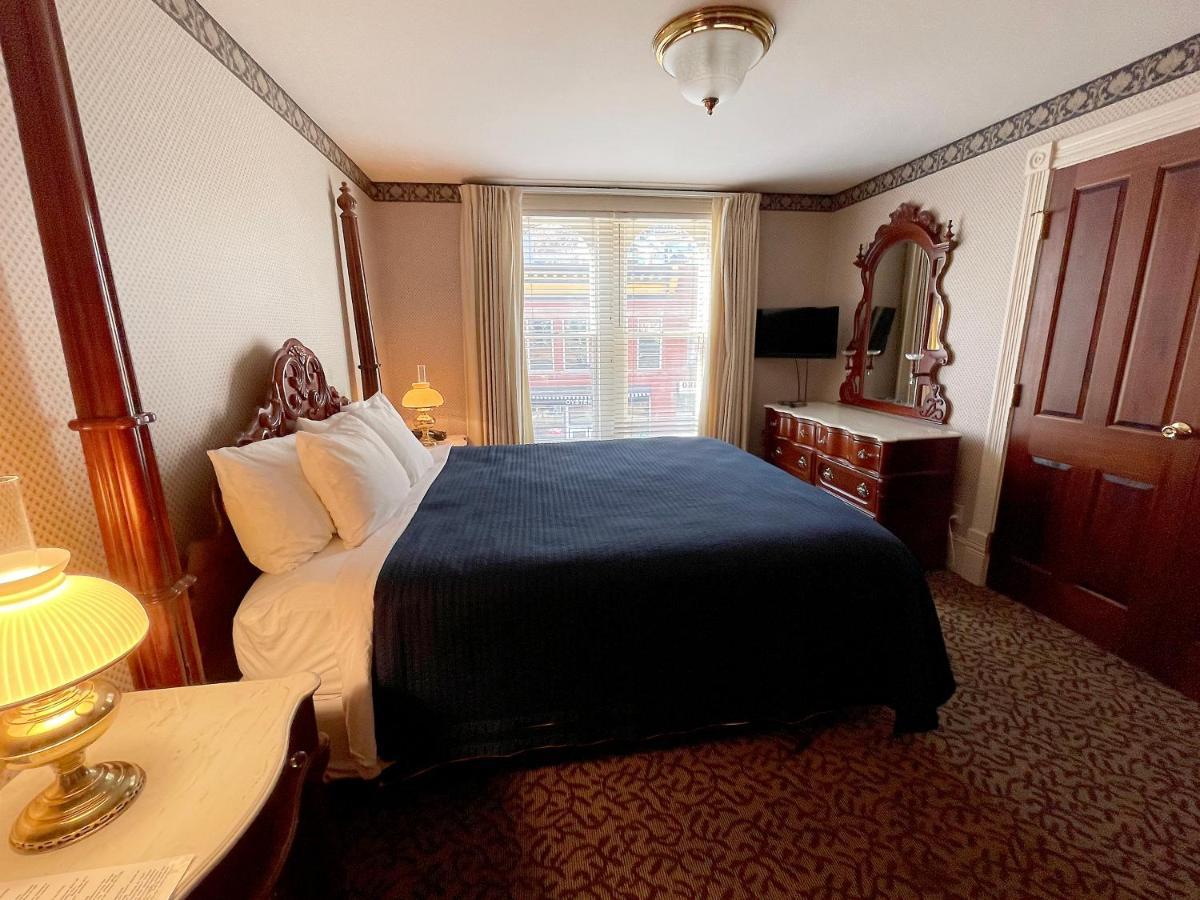 Celebrity Hotel Deadwood Esterno foto